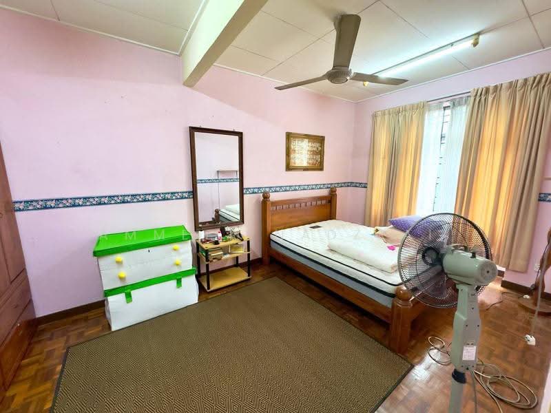 2-storey Terraced House for Sale in Bandar Tasik Kesuma (Beranang) - Ammeer Nadzrai - Bedroom - PropertyGuru.com.my