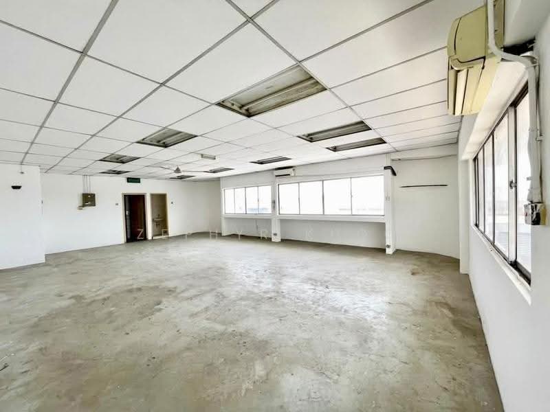 Factory for Rent in Taman Desa Cemerlang (Ulu Tiram) - Zephyr Khoo - PropertyGuru.com.my