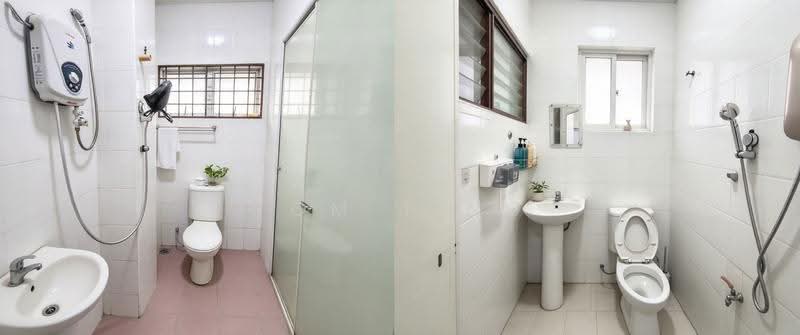 Rumah Teres untuk Dijual di Usj 6 (Subang Jaya) - Tom Ting - Bathroom - PropertyGuru.com.my