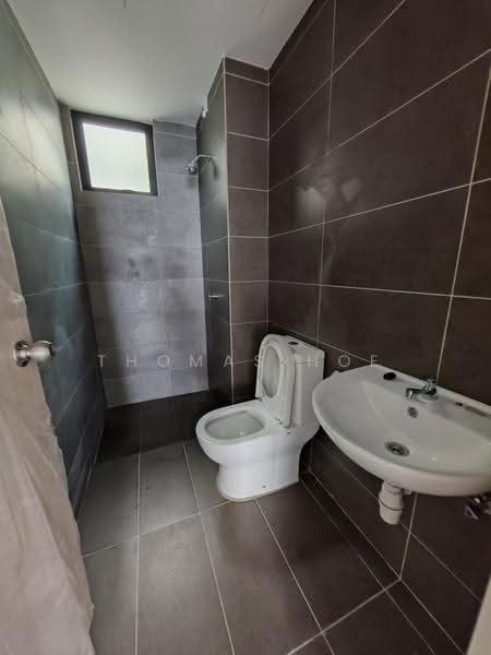 Kondominium untuk Dijual di Maxim Risen - Thomas Hoe - Bathroom - PropertyGuru.com.my