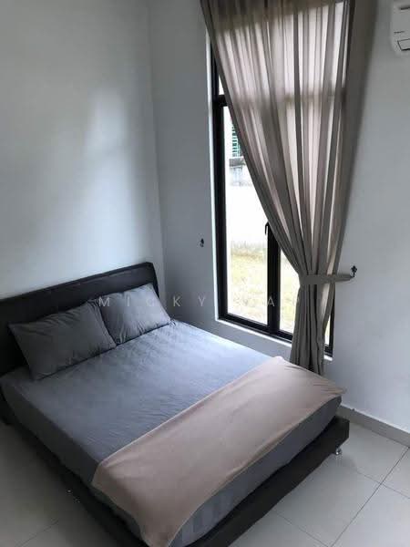 Semi-Detached House for Rent in Sungai Bakap (Penang) - Micky Yap - Bedroom - PropertyGuru.com.my