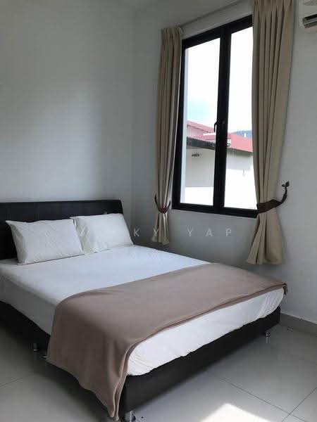 Semi-Detached House for Rent in Sungai Bakap (Penang) - Micky Yap - Bedroom - PropertyGuru.com.my