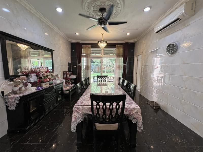 Semi-Detached House for Sale in Ampang Jaya (Ampang) - Lucas Choo - Dining Room - PropertyGuru.com.my