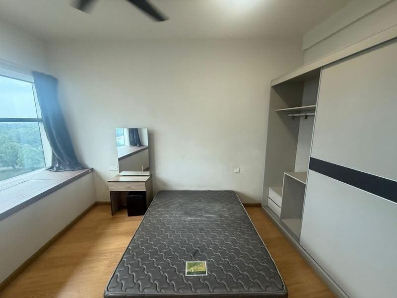 Condominium for Rent at Amberside @ Country Garden Danga Bay - Jax Yip - Bedroom - PropertyGuru.com.my
