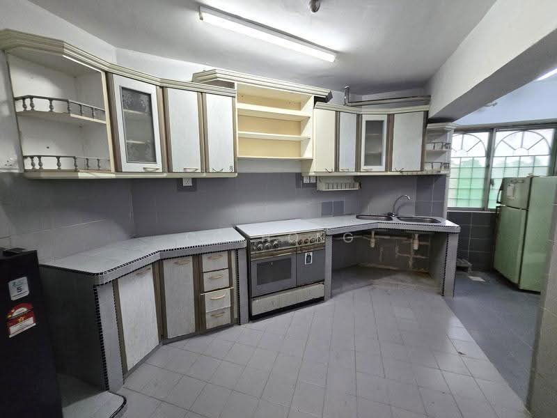 Kondominium untuk Disewa di Vista Perdana - CC Hong - Kitchen - PropertyGuru.com.my