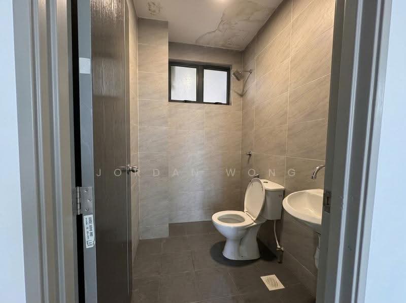 Pangsapuri untuk Disewa di Casa Kayangan - Jordan Wong - Bathroom - PropertyGuru.com.my