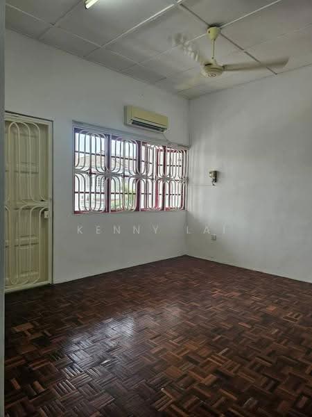 Rumah Teres 2-Tingkat untuk Disewa di Bandar Sungai Long (Selangor) - Kenny Lai - Interior - PropertyGuru.com.my