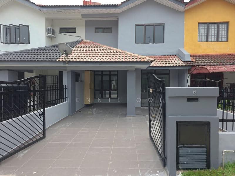 2-storey Terraced House for Sale in Taman Mount Austin (Tebrau) - Jennie Ooi - Exterior - PropertyGuru.com.my