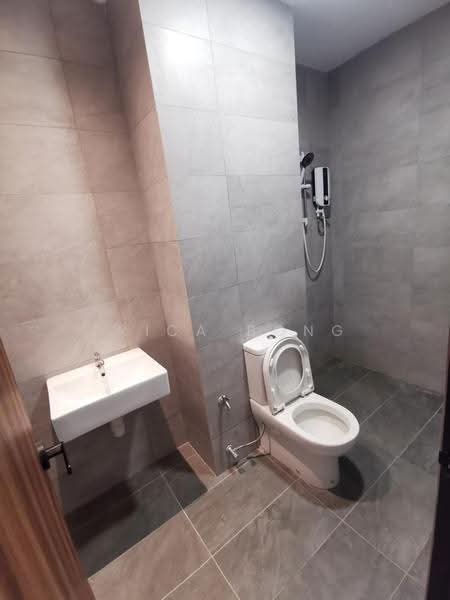 Apartment for Rent at Armadale Residence, Kuching, Sarawak - Erica Bong - Bathroom - PropertyGuru.com.my