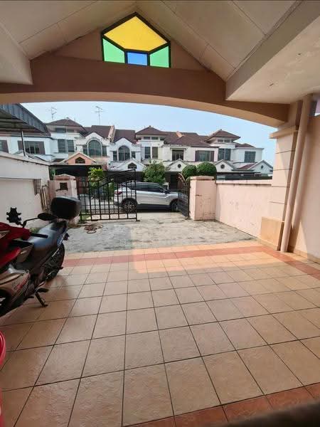 Rumah Teres 2-Tingkat untuk Dijual di Taman Desa Cemerlang (Ulu Tiram) - Ewe Bee Leng - PropertyGuru.com.my
