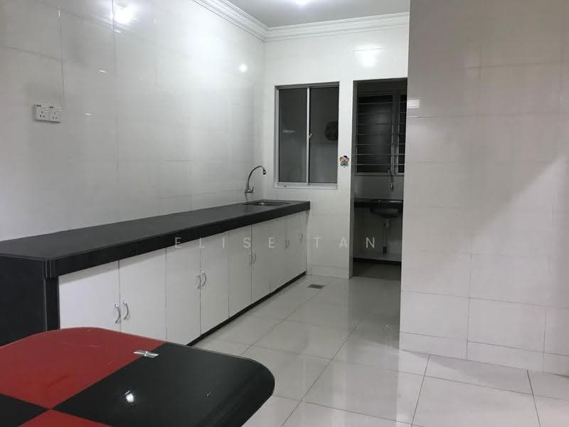 Rumah Teres 1-Tingkat untuk Disewa di SS12 (Subang Jaya) - Elise Tan - Kitchen - PropertyGuru.com.my