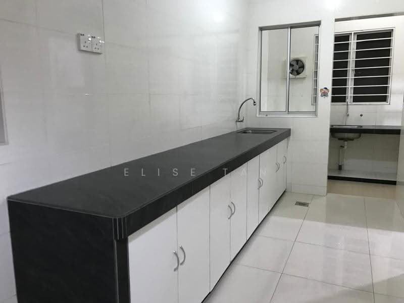 Rumah Teres 1-Tingkat untuk Disewa di SS12 (Subang Jaya) - Elise Tan - Kitchen - PropertyGuru.com.my