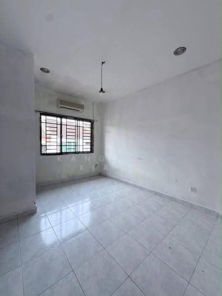 Rumah Teres 2-Tingkat untuk Dijual di Taman Puteri Wangsa (Ulu Tiram) - Kang Wen Xiang - PropertyGuru.com.my