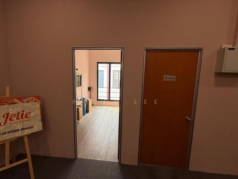 Shop / Office for Rent in Iskandar Puteri (Nusajaya) (Johor) - Helen Lee - Bathroom - PropertyGuru.com.my