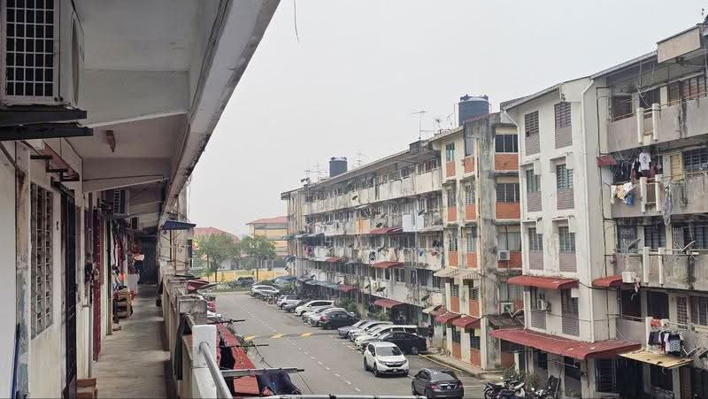 Rumah Flat untuk Dijual di Taman Anika - Wesley Tan - Exterior - PropertyGuru.com.my