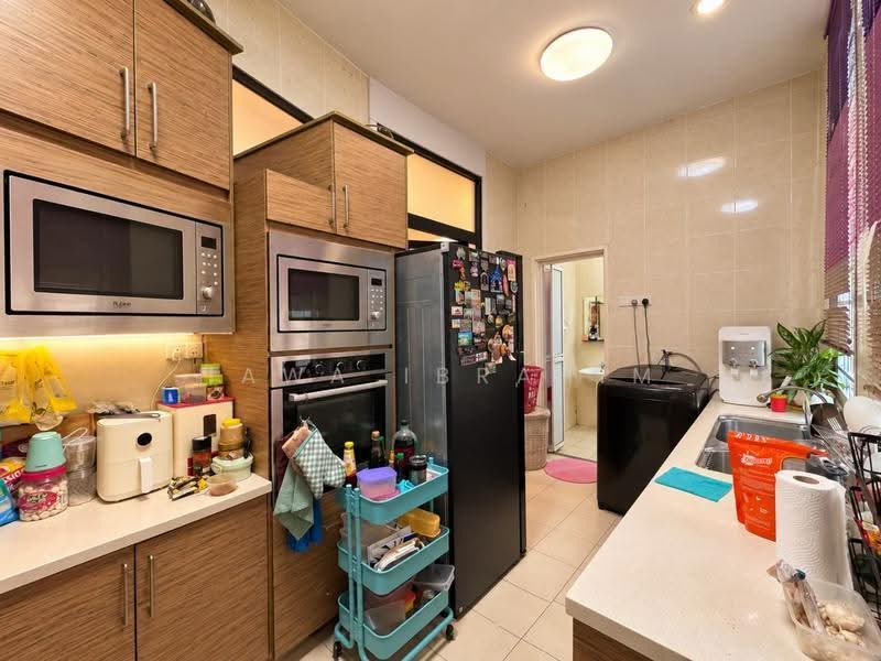 2-storey Terraced House for Sale in Kajang (Selangor) - Hawa Ibrahim - Kitchen - PropertyGuru.com.my