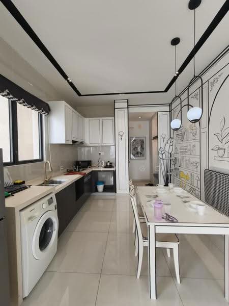 Condominium for Rent at Kings Bay @ Country Garden Danga Bay - Jensen Goh - Kitchen - PropertyGuru.com.my
