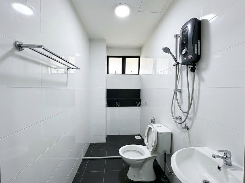 Pangsapuri untuk Disewa di Casa Kayangan - Jordan Wong - Bathroom - PropertyGuru.com.my