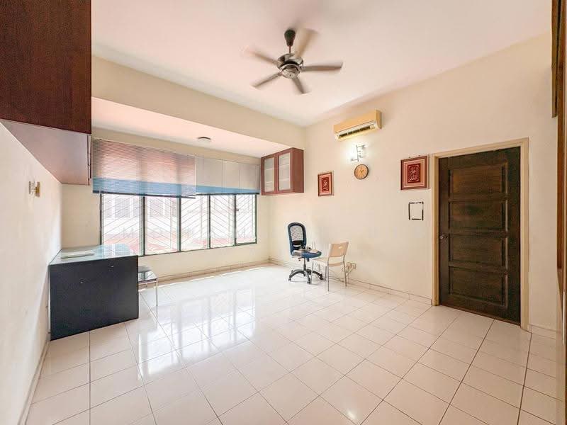 Semi-Detached House for Sale in Seksyen 7 (Shah Alam) - Mohammad Din Majid - PropertyGuru.com.my
