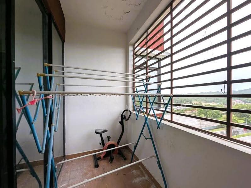 Pangsapuri untuk Dijual di Anggerik Residensi - Ahmad Muslim - Balcony - PropertyGuru.com.my