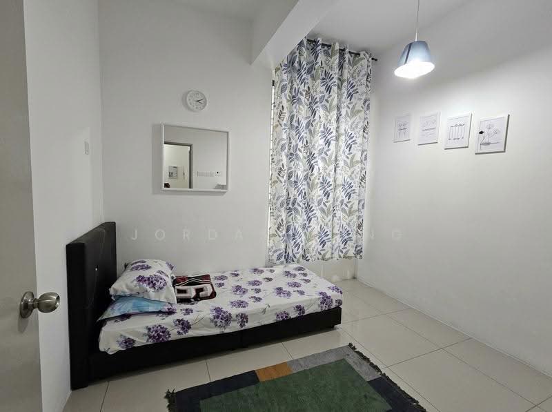 Pangsapuri untuk Disewa di Casa Kayangan - Jordan Wong - Bedroom - PropertyGuru.com.my