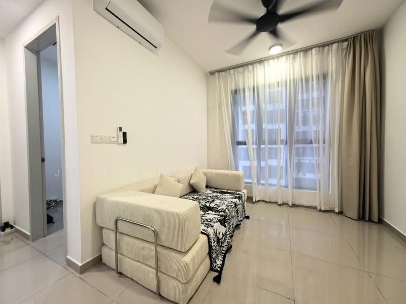 Kediaman Servis untuk Disewa di Suria Garden @ Puchong by Binastra - Jeff LIM Wei Huai - Living Room - PropertyGuru.com.my
