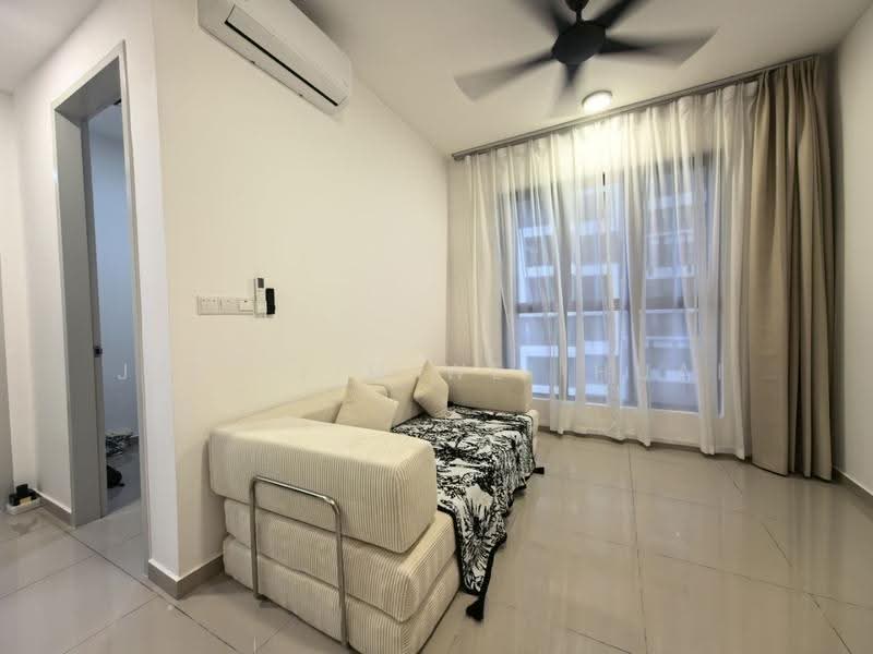 Kediaman Servis untuk Disewa di Suria Garden @ Puchong by Binastra - Jeff LIM Wei Huai - Living Room - PropertyGuru.com.my