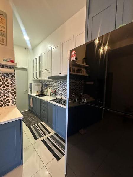 Kediaman Servis untuk Dijual di Zenopy Residences - Ahmad Muslim - Kitchen - PropertyGuru.com.my