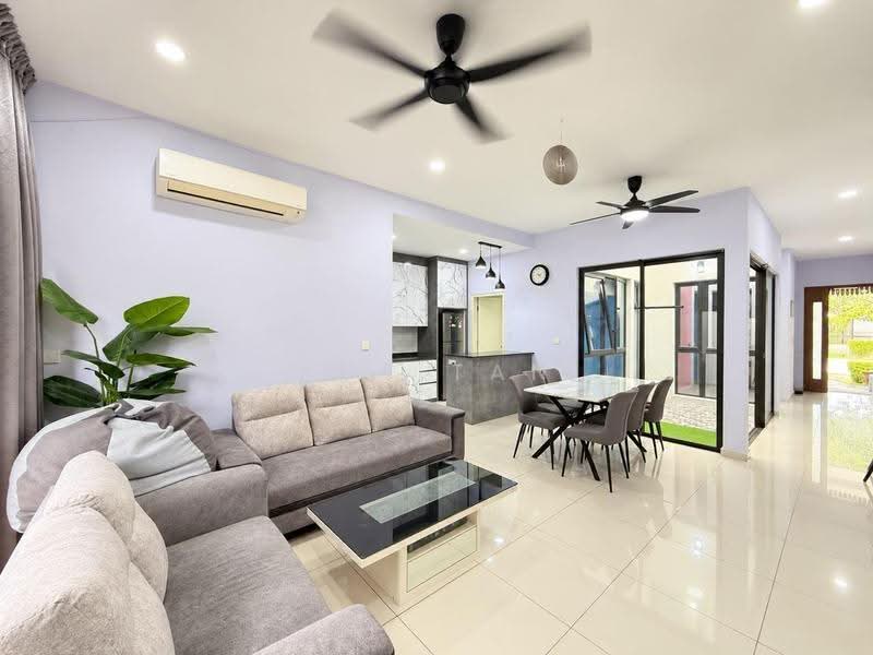 Cluster House for Sale in Sunway Iskandar (Iskandar Puteri (Nusajaya)) - Ace Tan - Living Room - PropertyGuru.com.my