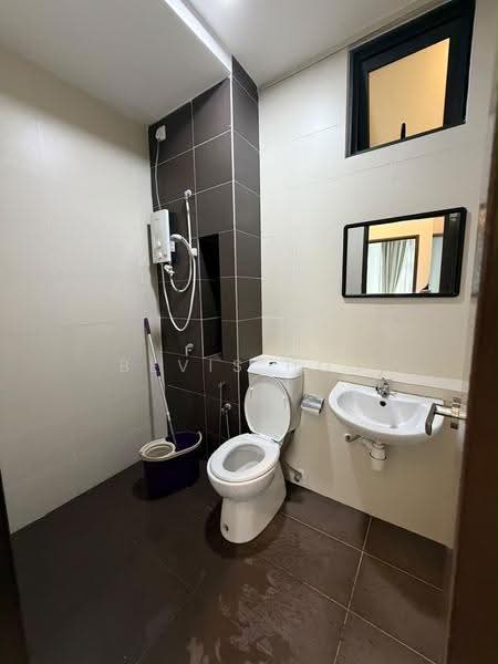 Service Residence for Sale at 8Scape Residence @ Sutera - Bevis Hoo - Bathroom - PropertyGuru.com.my