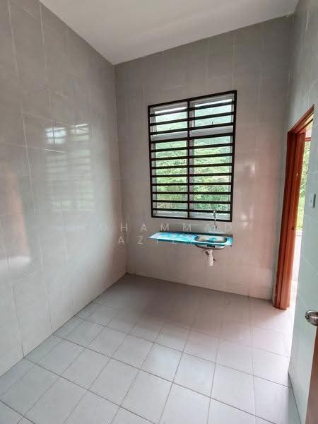 1-storey Terraced House for Sale in Perkampungan Seri Damai Perdana (Kuantan) - Mohammad Azizi - PropertyGuru.com.my
