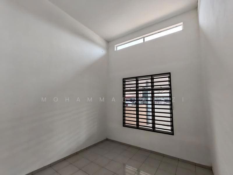 1-storey Terraced House for Sale in Perkampungan Seri Damai Perdana (Kuantan) - Mohammad Azizi - PropertyGuru.com.my