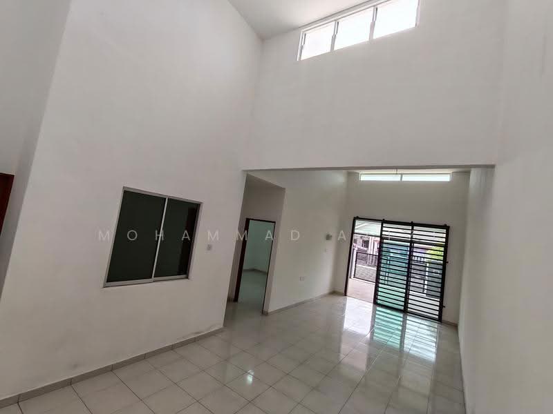 1-storey Terraced House for Sale in Perkampungan Seri Damai Perdana (Kuantan) - Mohammad Azizi - PropertyGuru.com.my