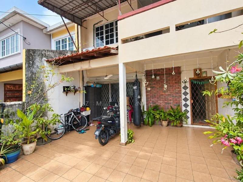 Rumah Teres 2-Tingkat untuk Dijual di Ampang Jaya (Ampang) - Nadzmie Nasir - Exterior - PropertyGuru.com.my
