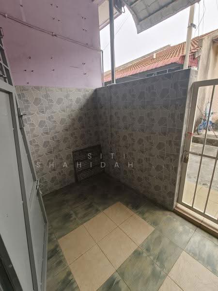1-storey Terraced House for Sale in Taman Tanjung Minyak Setia (Tanjong Minyak) - Siti Shahidah Sheikh Fadzullah - PropertyGuru.com.my