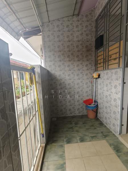 1-storey Terraced House for Sale in Taman Tanjung Minyak Setia (Tanjong Minyak) - Siti Shahidah Sheikh Fadzullah - PropertyGuru.com.my