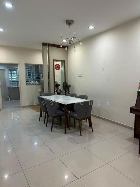 2-storey Terraced House for Rent in Seremban (Negeri Sembilan) - Jessie Chen - Dining Room - PropertyGuru.com.my