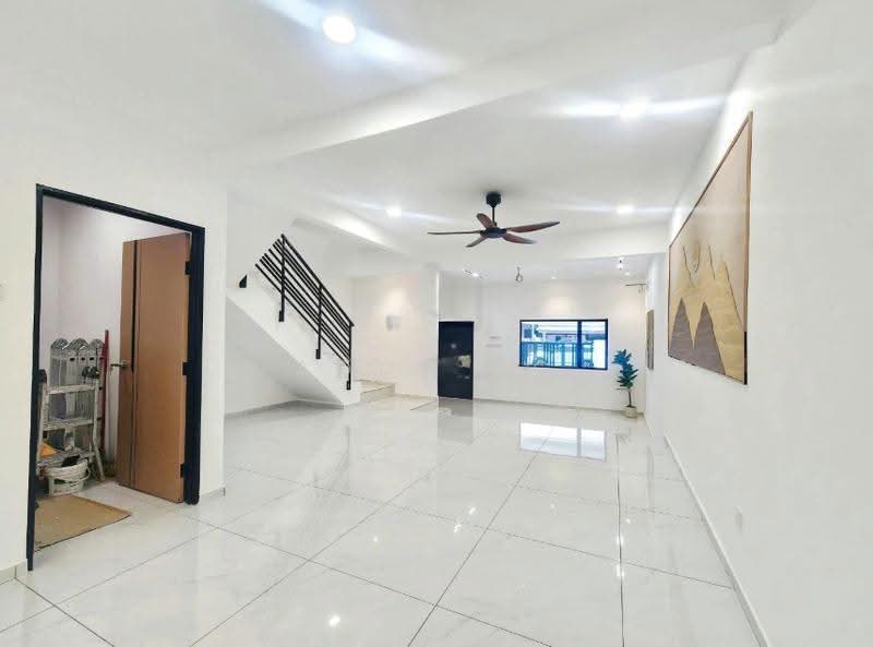 2-storey Terraced House for Sale in Sungai Long (Bandar Sungai Long) - Addy Ng - Living Room - PropertyGuru.com.my