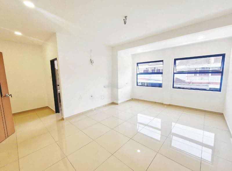 2-storey Terraced House for Sale in Sungai Long (Bandar Sungai Long) - Addy Ng - Living Room - PropertyGuru.com.my