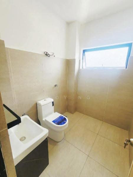 2-storey Terraced House for Sale in Sungai Long (Bandar Sungai Long) - Addy Ng - Bathroom - PropertyGuru.com.my