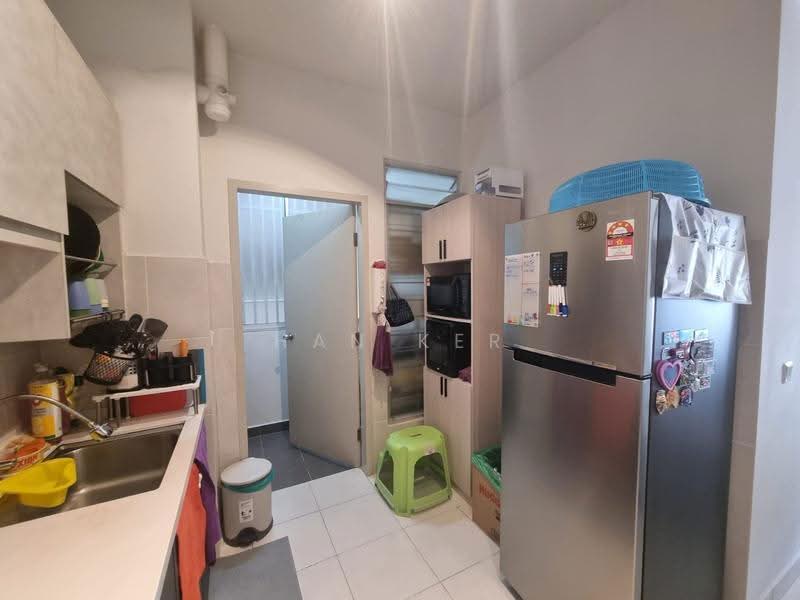 Apartment for Sale at Harmoni 1 - Han Ker - Kitchen - PropertyGuru.com.my