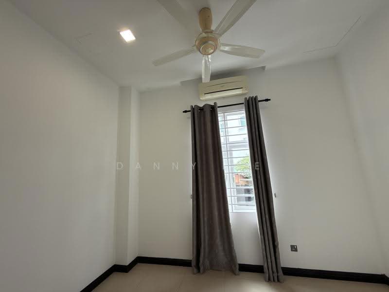 Rumah Banglo untuk Dijual di Bandar Mahkota Cheras (Cheras) - Danny Lee - PropertyGuru.com.my