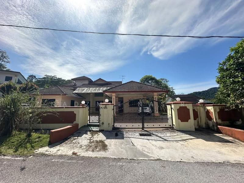 Bungalow House for Sale in Villa Bestari (Gombak) - Nadzmie Nasir - Exterior - PropertyGuru.com.my