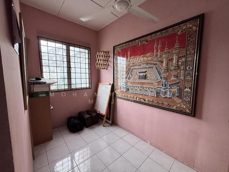 Rumah Teres 2-Tingkat untuk Dijual di Taman Putra Perdana (Puchong) - Mohammad Din Majid - PropertyGuru.com.my