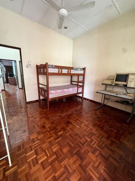 2-storey Terraced House for Sale in Taman Bestari Perdana (Pasir Gudang) - Bevis Hoo - Bedroom - PropertyGuru.com.my