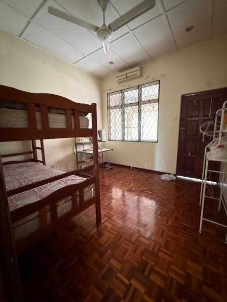 2-storey Terraced House for Sale in Taman Bestari Perdana (Pasir Gudang) - Bevis Hoo - Bedroom - PropertyGuru.com.my