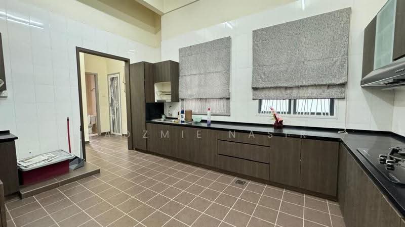 Bungalow House for Sale in Anjung Melati (Gombak) - Nadzmie Nasir - Kitchen - PropertyGuru.com.my