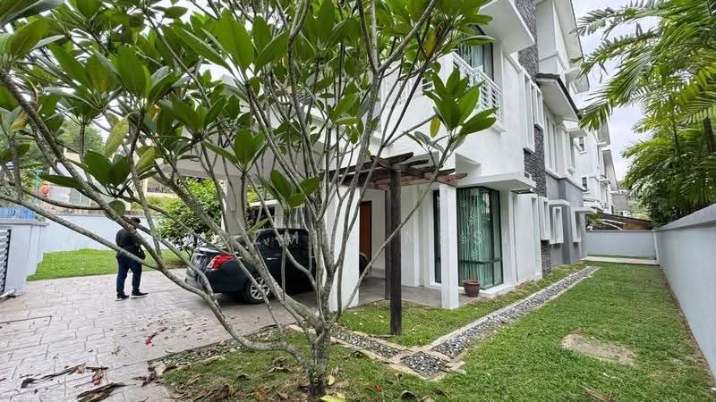 Bungalow House for Sale in Anjung Melati (Gombak) - Nadzmie Nasir - Exterior - PropertyGuru.com.my