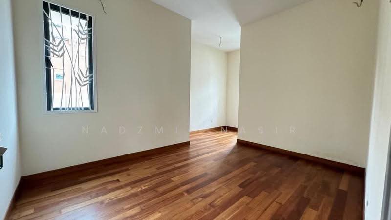 Bungalow House for Sale in Anjung Melati (Gombak) - Nadzmie Nasir - PropertyGuru.com.my