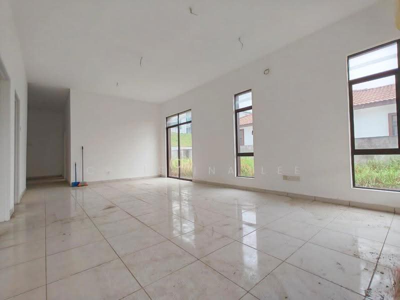 Rumah Berkembar untuk Dijual di Taman Bertam Impian (Tanjong Minyak) - Christina Lee - Living Room - PropertyGuru.com.my